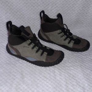 Orvis Brown Tan Slip On Shoe Sz 9